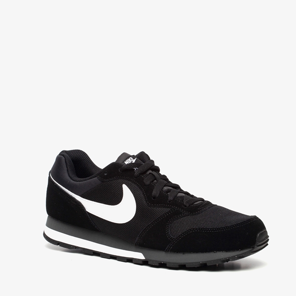 Nike MD Runner 2 heren sneakers 1