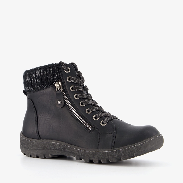 Blue Box lage gevoerde dames veterboots zwart 1