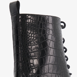 Blue Box dames veterboots met slangenprint zwart main product image