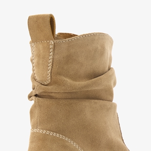 Hush Puppies suède dames enkellaarsjes beige