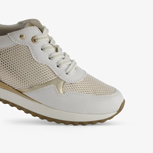 Nova dames sneakers wit met gouden details