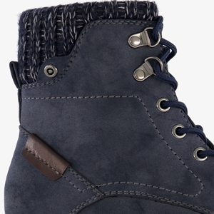 Blue Box veterboots blauw met gebreid detail